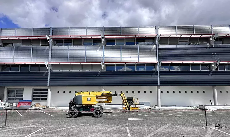 AIR BOOSTER, SPÉCIALISTE DU BARDAGE ÉNERGÉTIQUE BAS CARBONE, LEVE 1,5 MILLION D’EUROS